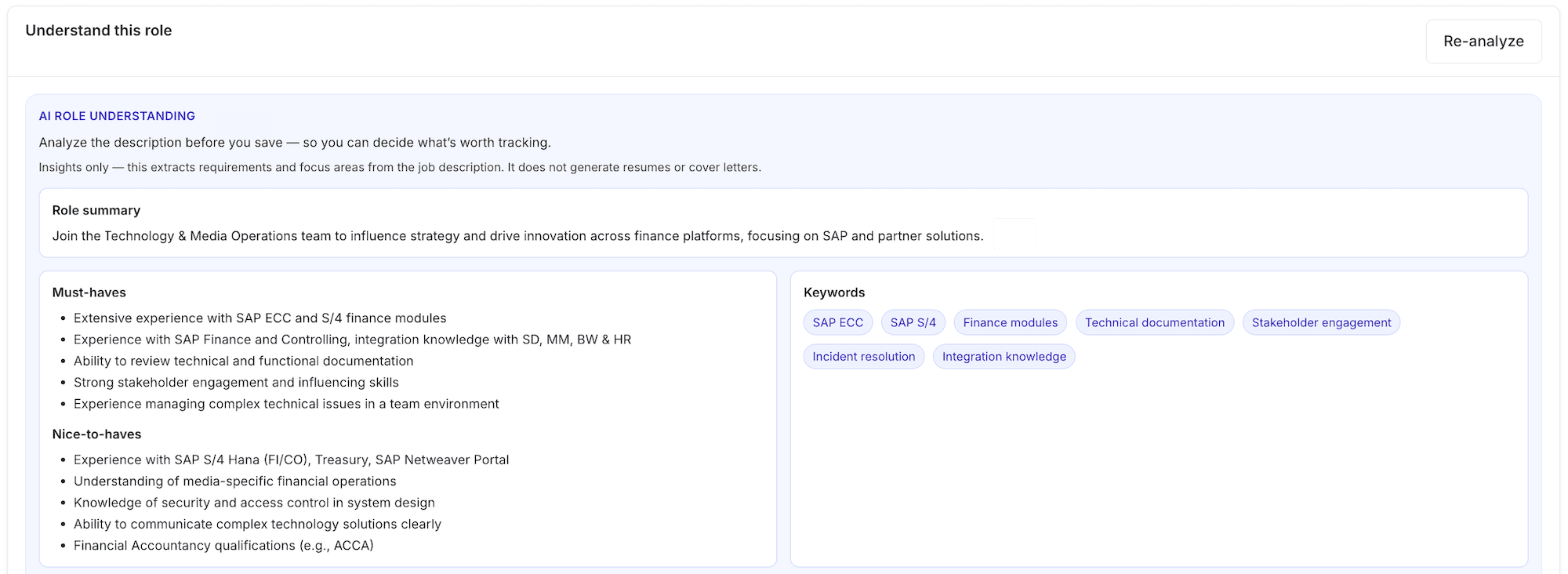 ApplyArc job application tracker showing role summary, must-haves, and keywords